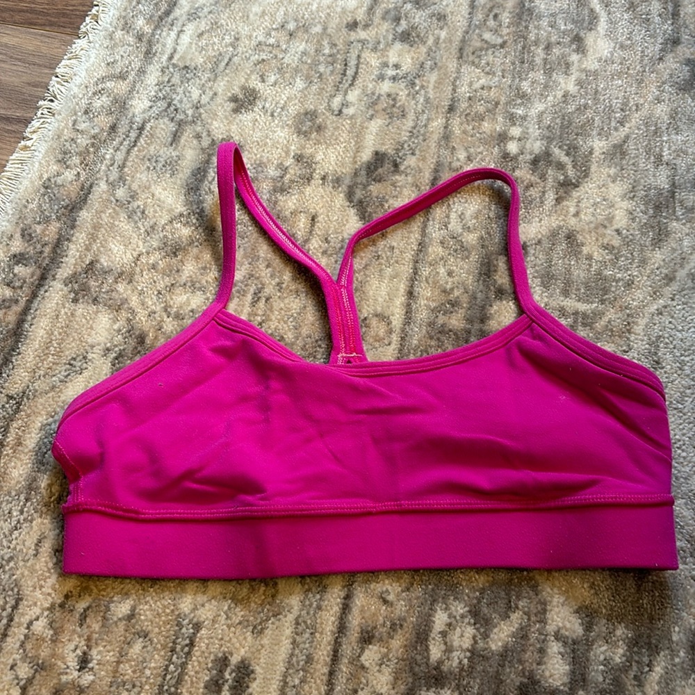Hot pink lululemon sports bra size 4